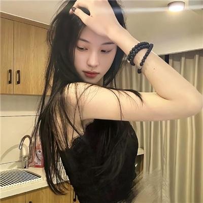 黎明时分的年轻人们